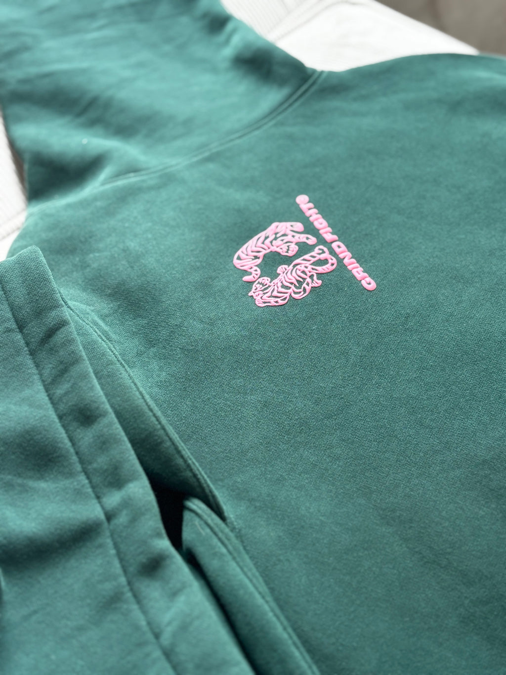 Hoodie "FEARLESS TIGERS" Dark Green Edition